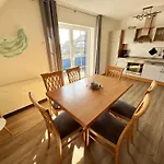 아파트 12 Am Selliner *