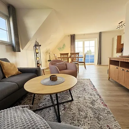12 Am Selliner Apartment *